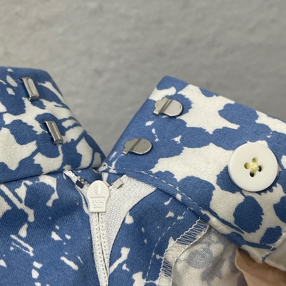 Boden Dandelion Floral Print Blue and White Crop Size 8 - Picture 6 of 9